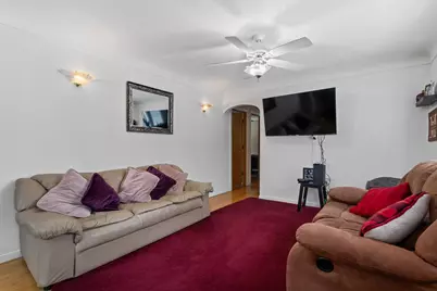 4819 Hampshire Avenue N, Crystal, MN 55428 - Photo 7