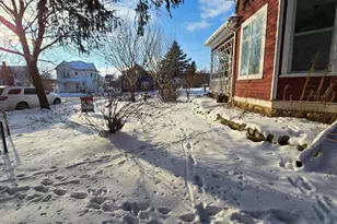 315 W Newburg Ave, Mabel, MN 55954 - Photo 27