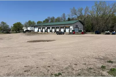 210 McKay Avenue N, Alexandria, MN 56308 - Photo 1