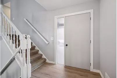 7733 Hampshire Avenue N, Brooklyn Park, MN 55445 - Photo 5