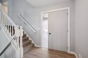 7733 Hampshire Ave N, Brooklyn Park, MN 55445 - Photo 5