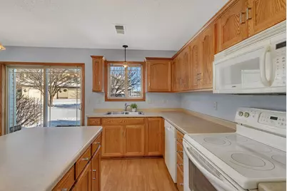 522 Graceview Loop, Saint Joseph, MN 56374 - Photo 9