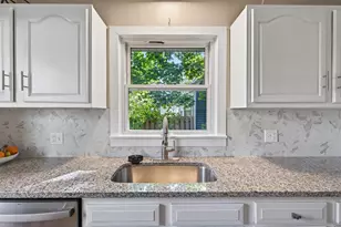 1812 Carl St, Lauderdale, MN 55113 - Photo 5