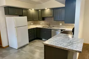 100 Idle Hour Ct, Wabasha, MN 55981 - Photo 9