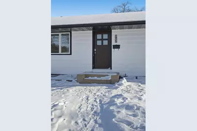 1905 9th Street N, Fargo, ND 58102 - Photo 3