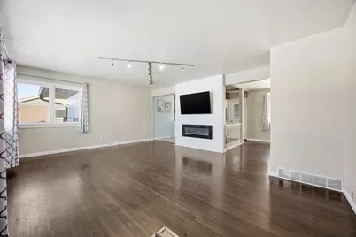 1905 9th Street N, Fargo, ND 58102 - Photo 5