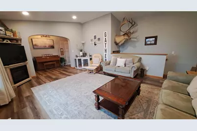 1016 2nd Street NE, Elbow Lake, MN 56531 - Photo 7