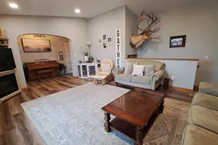 1016 2nd St NE, Elbow Lake, MN 56531 - Photo 7