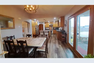 1016 2nd Street NE, Elbow Lake, MN 56531 - Photo 9