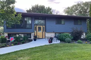 1503 6th Ave SW, Rochester, MN 55902 - Photo 3