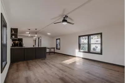 706 Southhaven Drive, Mankato, MN 56001 - Photo 3