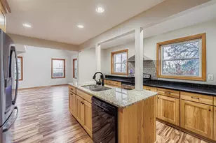 1581 Pinehurst Ave, Saint Paul, MN 55116 - Photo 13