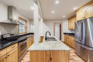 1581 Pinehurst Ave, Saint Paul, MN 55116 - Photo 15