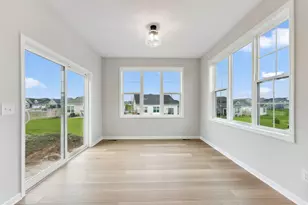 1842 Archer St, Shakopee, MN 55379 - Photo 15