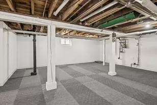 2817 Golden Valley Rd, Minneapolis, MN 55411 - Photo 29