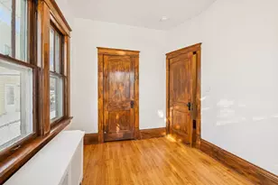 2817 Golden Valley Rd, Minneapolis, MN 55411 - Photo 21