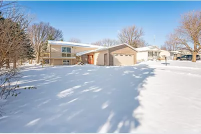 225 S 7th Avenue E #E, Truman, MN 56088 - Photo 35