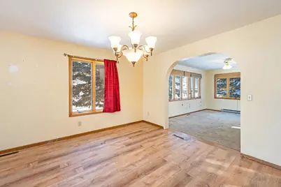 225 S 7th Avenue E #E, Truman, MN 56088 - Photo 9