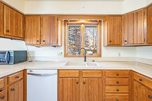 225 S 7th Ave E, Truman, MN 56088 - Photo 7