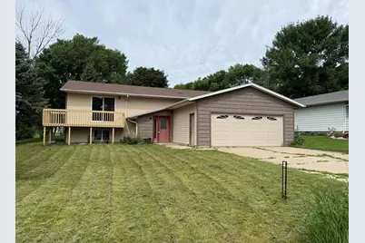 225 S 7th Avenue E #E, Truman, MN 56088 - Photo 33