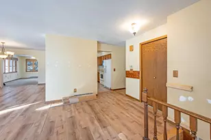 225 S 7th Ave E, Truman, MN 56088 - Photo 5