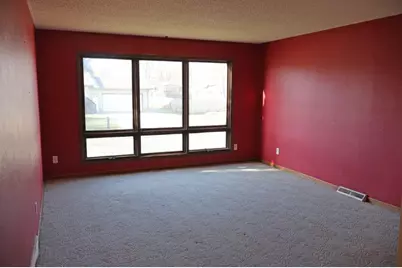 110 Lakeview Court, Tomah, WI 54660 - Photo 9