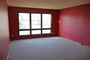 110 Lakeview Ct, Tomah, WI 54660 - Photo 9