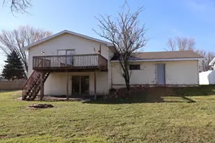 110 Lakeview Ct, Tomah, WI 54660 - Photo 19