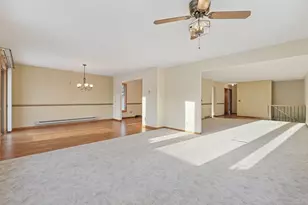 440 S River Hills Rd, River Falls, WI 54022 - Photo 9