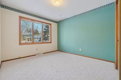 440 S River Hills Road, River Falls, WI 54022 - Photo 17