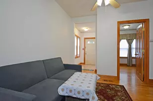 653 Thomas Ave, Saint Paul, MN 55104 - Photo 5