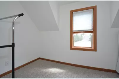 653 Thomas Avenue, Saint Paul, MN 55104 - Photo 15