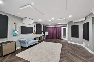 209 E 135th St, Burnsville, MN 55337 - Photo 49