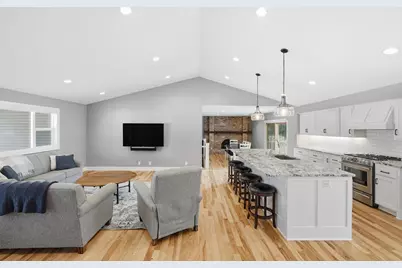 10640 Aquila Avenue S, Bloomington, MN 55438 - Photo 5