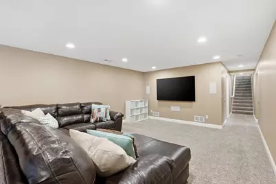 10640 Aquila Avenue S, Bloomington, MN 55438 - Photo 25