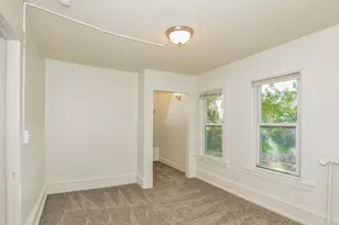 250 Irving Ave N, Minneapolis, MN 55405 - Photo 13