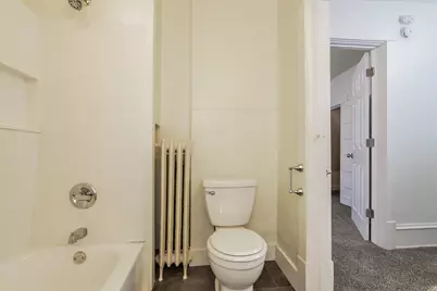 250 Irving Avenue N, Minneapolis, MN 55405 - Photo 17