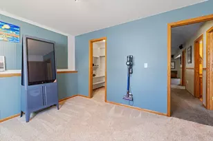 15165 Ellen Cir SE, Prior Lake, MN 55372 - Photo 17