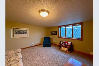 626 43rd Avenue S, Moorhead, MN 56560 - Photo 19