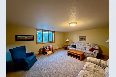 626 43rd Avenue S, Moorhead, MN 56560 - Photo 17