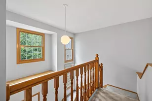 8042 Belair Ln, Eden Prairie, MN 55347 - Photo 9