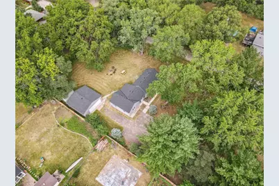 7527 Newton Avenue N, Brooklyn Park, MN 55444 - Photo 13