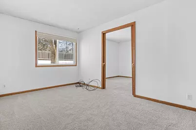 132 Demont Avenue E #136, Little Canada, MN 55117 - Photo 11