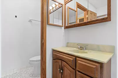 132 Demont Avenue E #136, Little Canada, MN 55117 - Photo 17