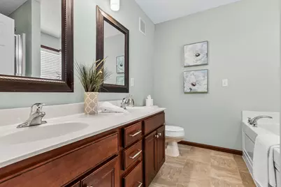 9890 Switch Grass Lane, Eden Prairie, MN 55347 - Photo 17