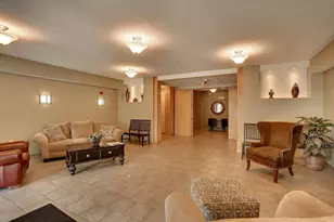 619 8th Street SE, Minneapolis, MN 55414 - Photo 11