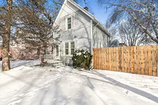 204 Wilson Ave NE, Saint Cloud, MN 56304 - Photo 1