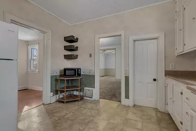 204 Wilson Avenue NE, Saint Cloud, MN 56304 - Photo 9