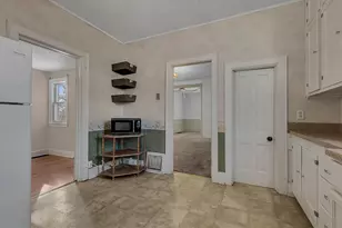 204 Wilson Ave NE, Saint Cloud, MN 56304 - Photo 9