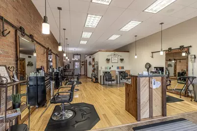 25 S Park Avenue, Le Center, MN 56057 - Photo 9